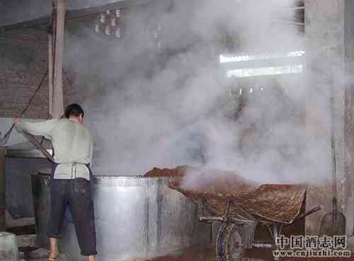 中国古代蒸馏酒酿造起源之说_华体会体育正规网
网
