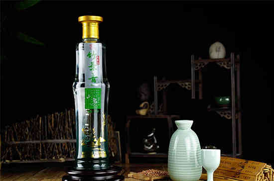 36°汾酒葛根竹叶青酒精润500mL价格，多少钱？