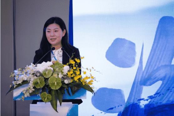 中国汾酒与爱顿博格联名推出“汾酒酒心巧克力”