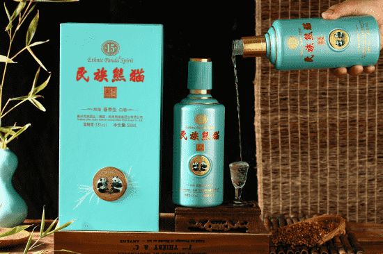 携手民族酒业，首发熊猫酱酒，“联创”酒茶生又下了一步妙棋？
