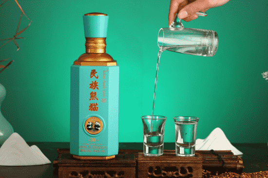 携手民族酒业，首发熊猫酱酒，“联创”酒茶生又下了一步妙棋？