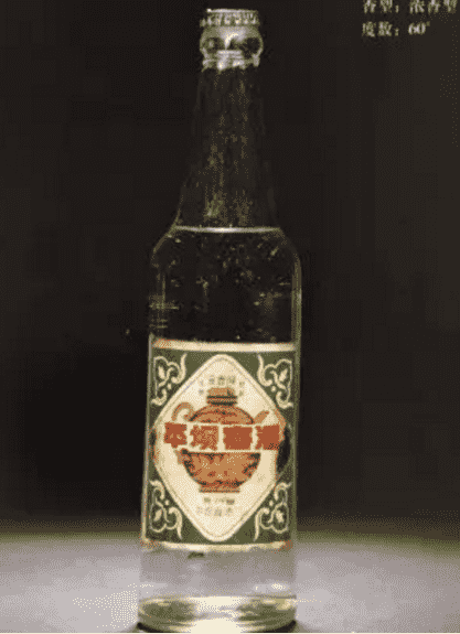 中药入曲的不仅只是董酒 还有记忆中的那瓶平坝窖酒！