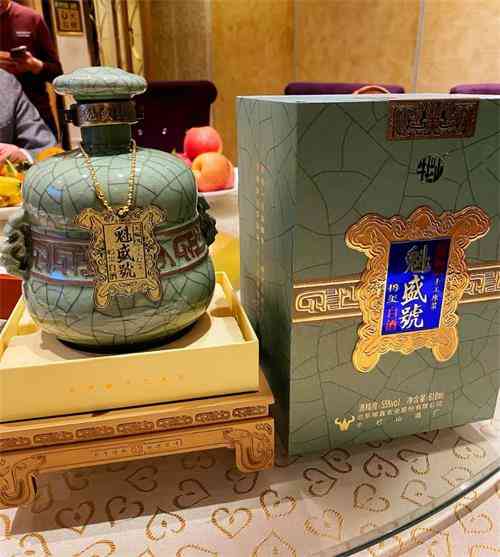 牛栏山高端奇兵“魁盛号”再获顶级大奖，乘势迈入大单品通路