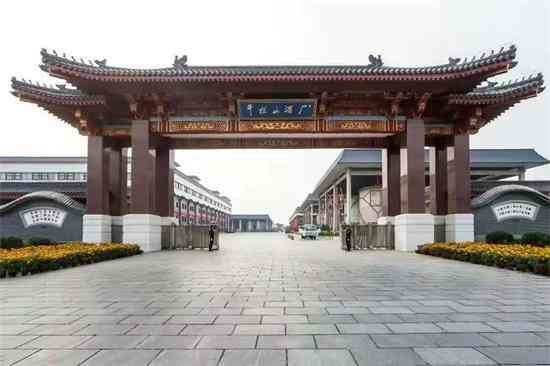 牛栏山高端奇兵“魁盛号”再获顶级大奖，乘势迈入大单品通路