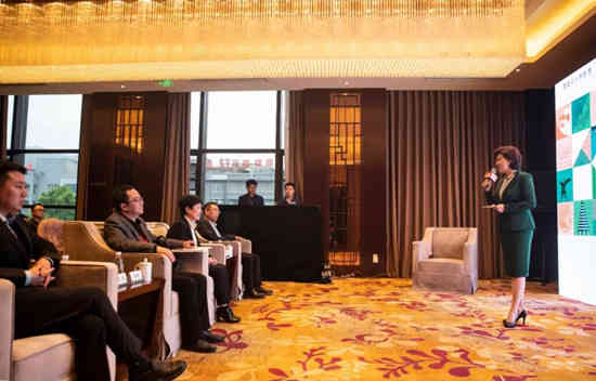 大腕云集，贵州白酒企业圆桌会启幕，最具活力产区会有什么信号？