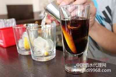 <a href='//www.execxl.com/' target='_blank'><u>红酒代理</u></a>