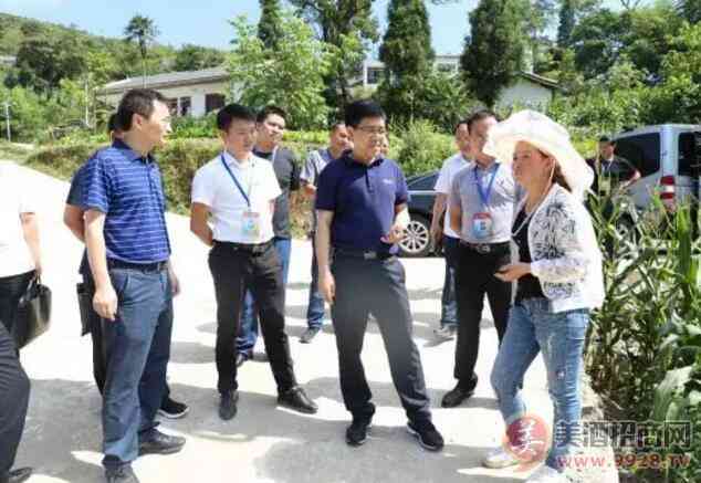 李静仁率队调研长岗镇红梁基地