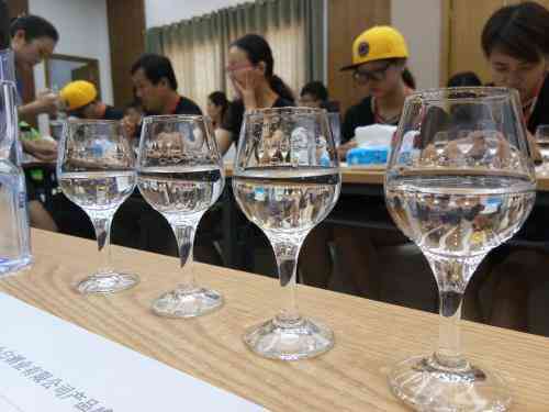 区域酒企该如何应对“缩量分化”？