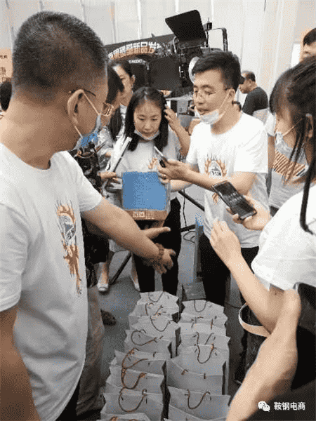 南果醍醐精酿啤酒新品上市发布