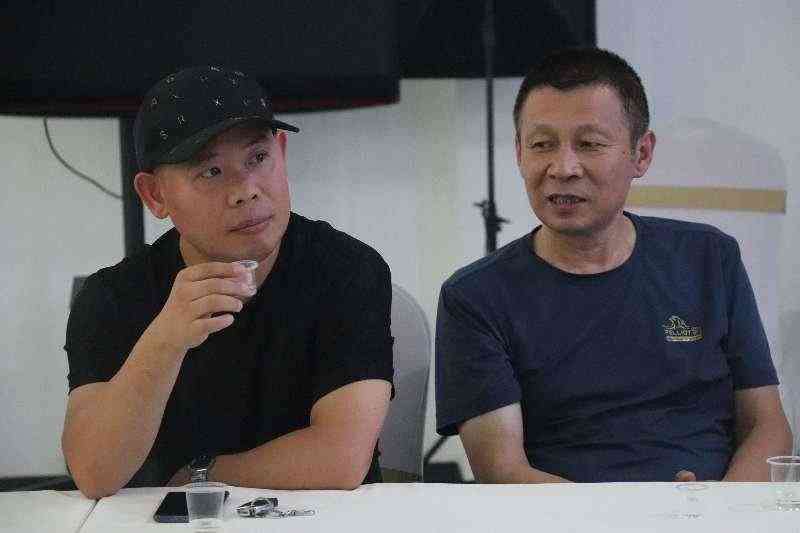 保定市酒器文化协会参加老酒品鉴活动