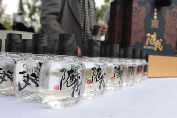 成都又出“网红小酒馆”，随我bar玩转最in抖音范！
