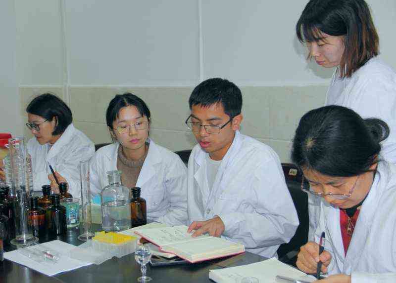 响应孙志刚书记号召 贵大邱树毅院长一行深入贵定助力复工复产