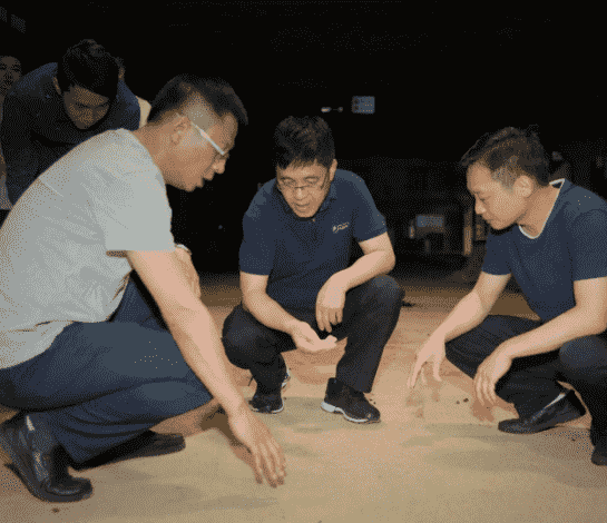 高卫东、李静仁调研茅台酒四轮次生产