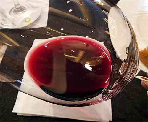 发展利好 国产葡萄酒不应为“配角