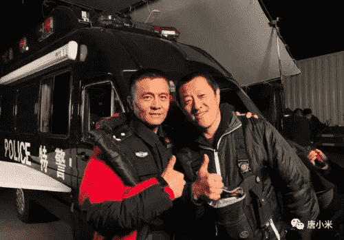 数据化品牌唐小米携百圆光瓶家族签约形象大使常戎！