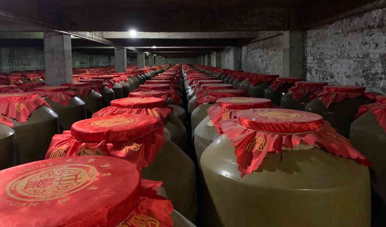 黔大师——无畏关山路远，岁月成就匠心酱酒