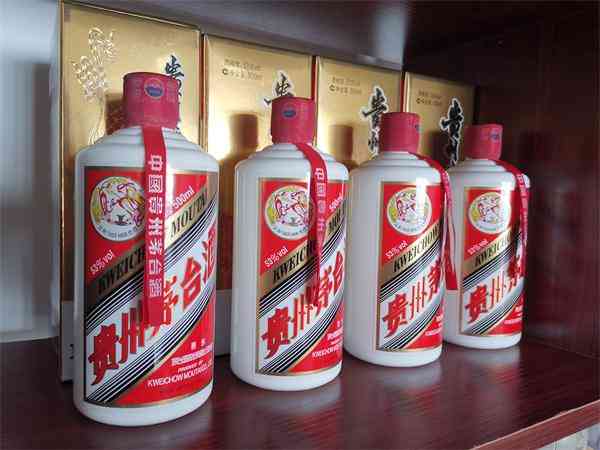 三款比飞天茅台档次还高的茅台酒品鉴对比！