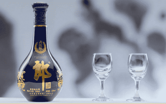 对标飞天茅台 青花郎零售价上调至1499元