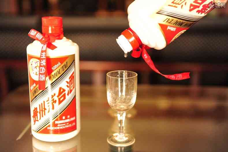 网传北京茅台降价 茅台降价了多少钱一瓶_华体会体育正规网
网