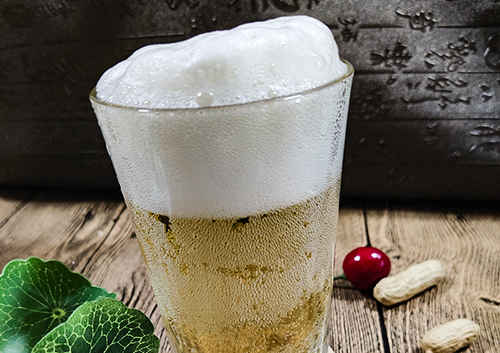 大肚子为什么叫“啤酒肚”？与喝啤酒有关吗？