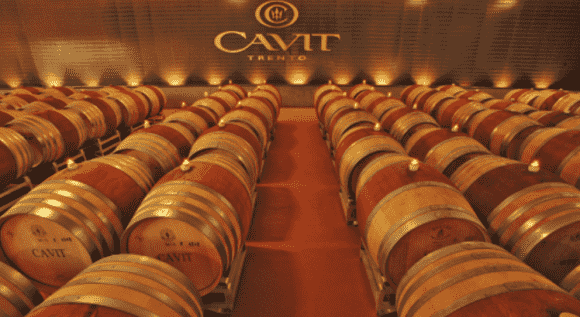 专注餐酒搭配，柯威“东渡记”闯出进口酒市场新样本？