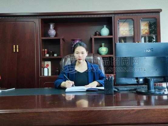 听杜康全国运营总监马峥讲杜康商业模式之买酒送手机