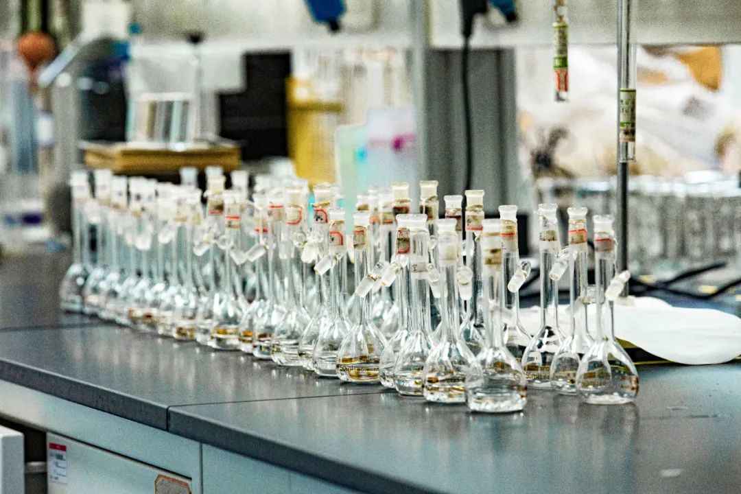 国宝酒业的一块“国宝曲”为何如此难得？