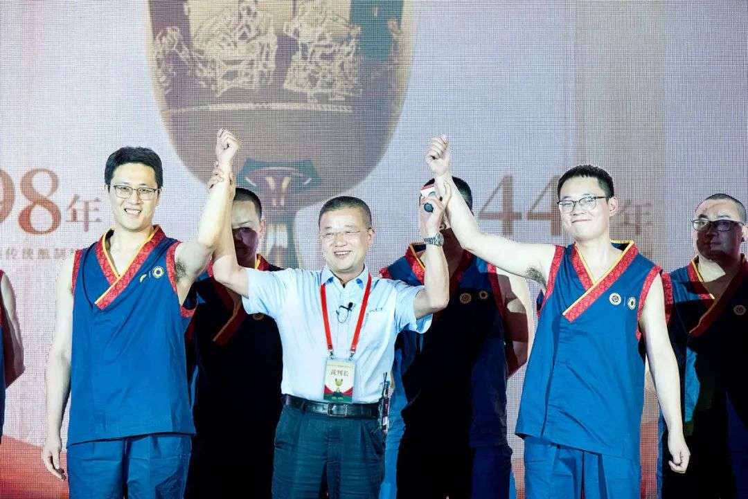 何晨昕：泸州老窖的最年轻的95后车间主任