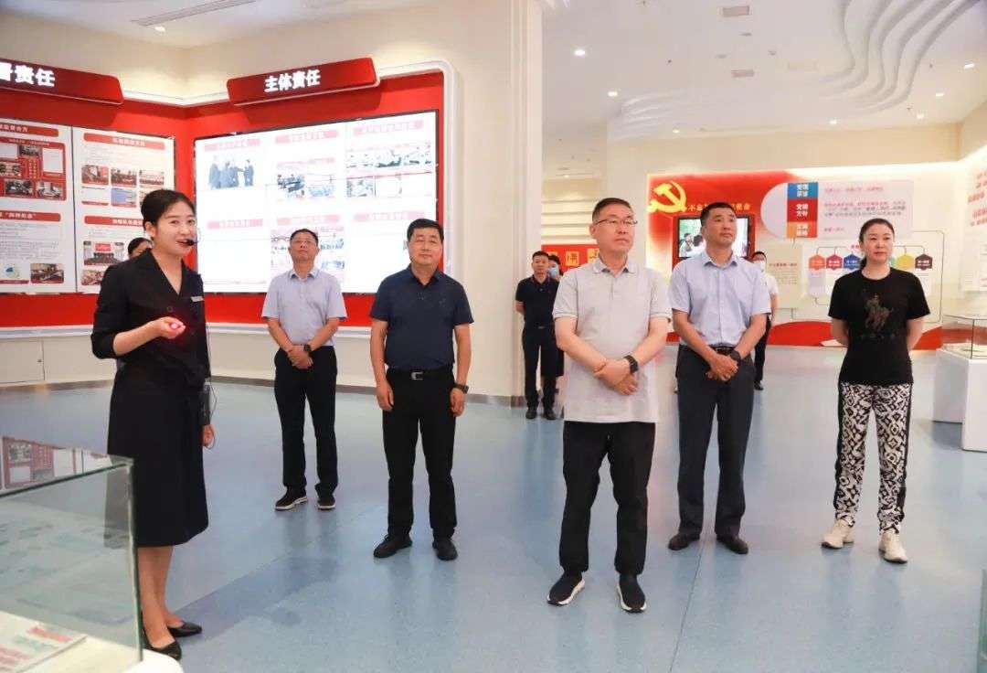 10天，西凤酒团队共调研5家企业，如何看西风酒的“取经”路