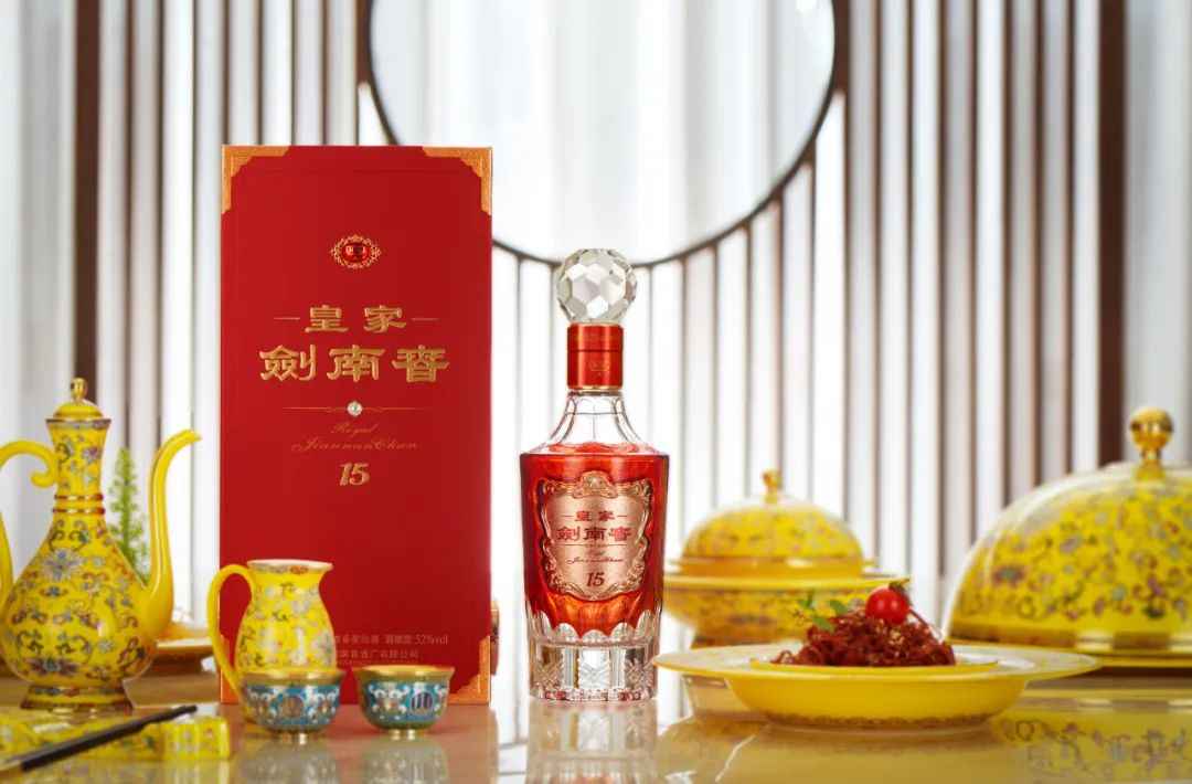 剑南春荣获“618”白酒行业官方旗舰店交易指数第一名