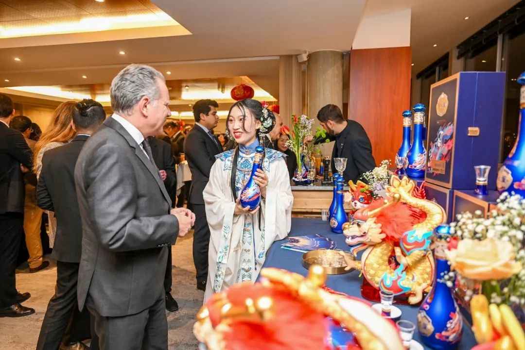 海外飘年味，洋河·梦之蓝亮相联合国教科文组织2024新春招待会！